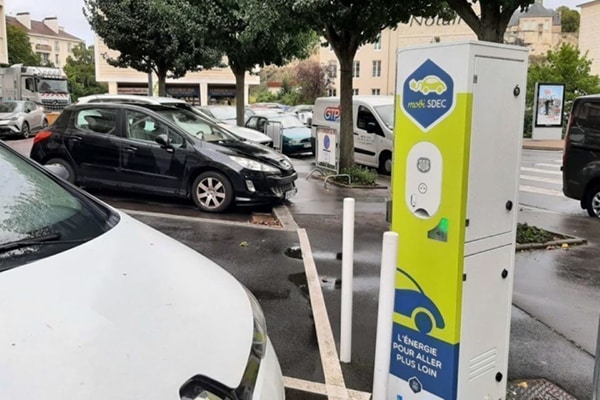 Camping 5 étoiles près du Mans dans la Sarthe : Nouvelles bornes de recharges au Mans (Sarthe)