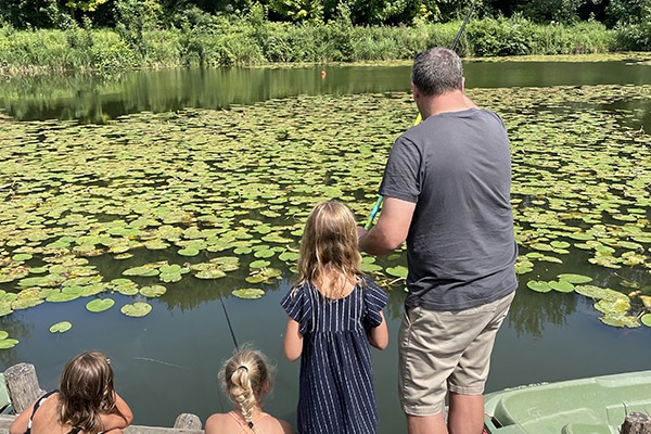 Camping 5 étoiles Château de Chanteloup : Peche e nfamille