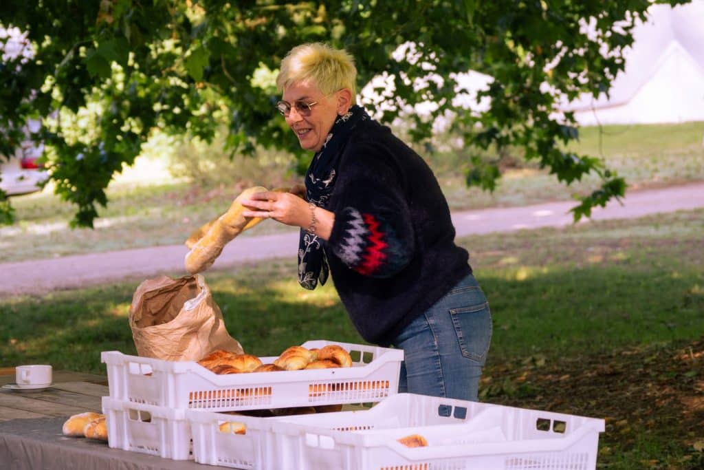 Camping 5 étoiles Château de Chanteloup : Boulangère Véronique