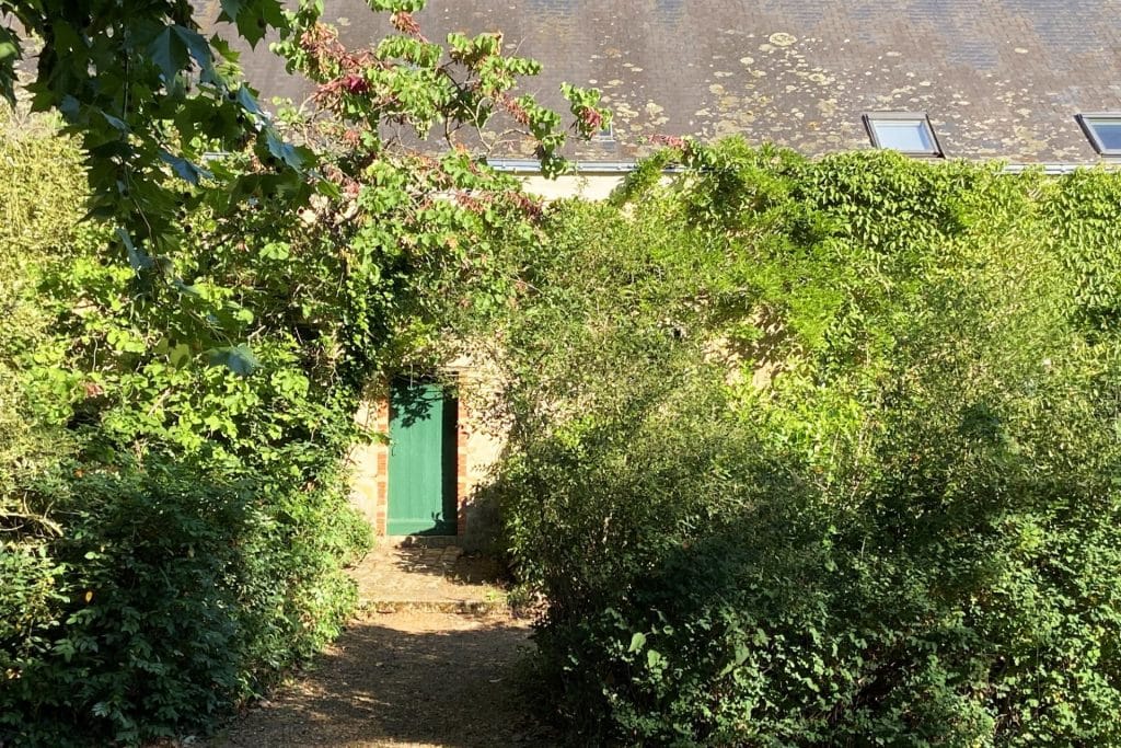 Camping 5 étoiles Château de Chanteloup : Gites Chambre N°3 l'entrée extérieure