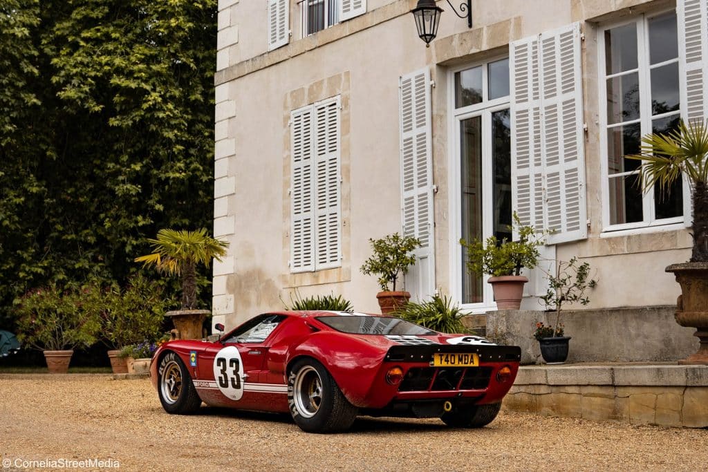 Camping 5 étoiles Château de Chanteloup - Le Mans Classic - Cornelia Belle Voiture