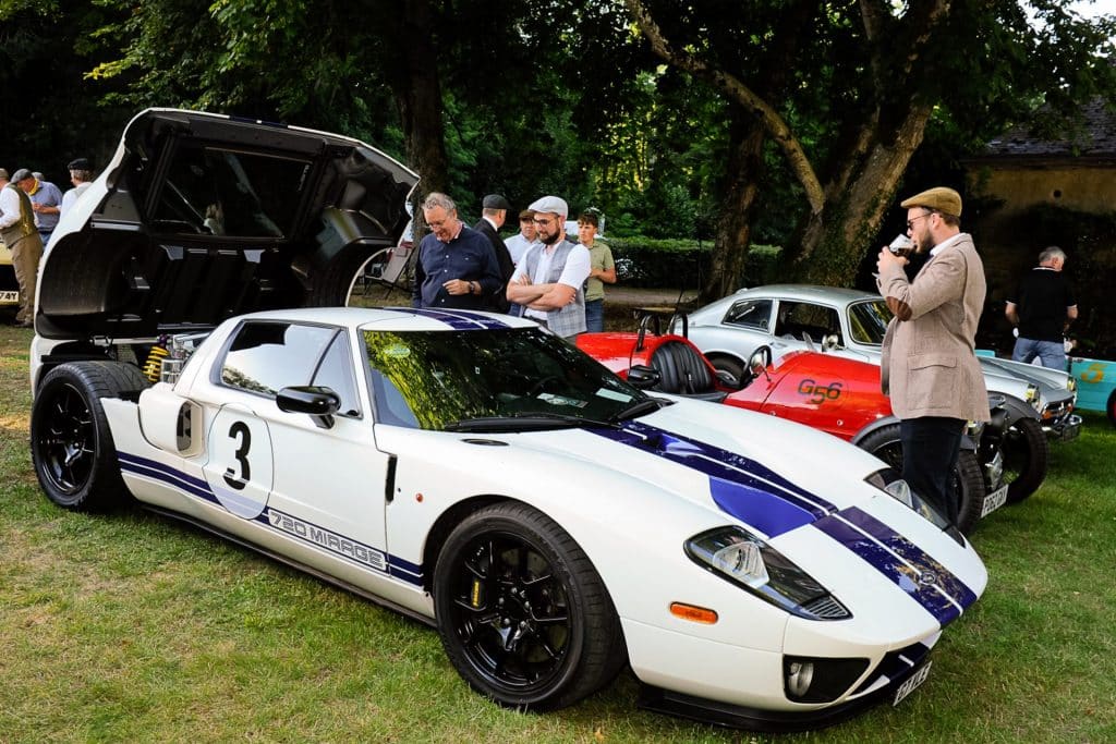 Camping 5 étoiles Château de Chanteloup - Le Mans Classic - Vielle Voiture Sport