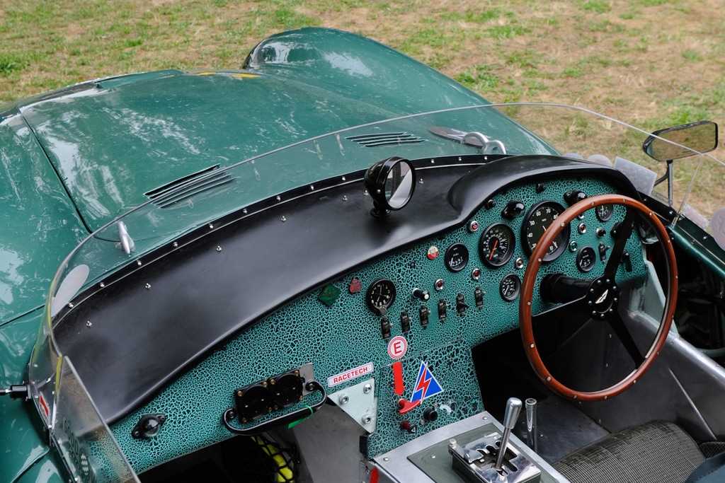 Camping 5 étoiles Château de Chanteloup - Le Mans Classic 2023 - concours très belles voitures