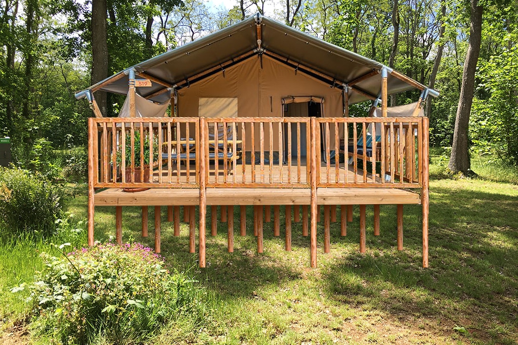 Camping Chateau De Chanteloup : Tentelodgesafariwood