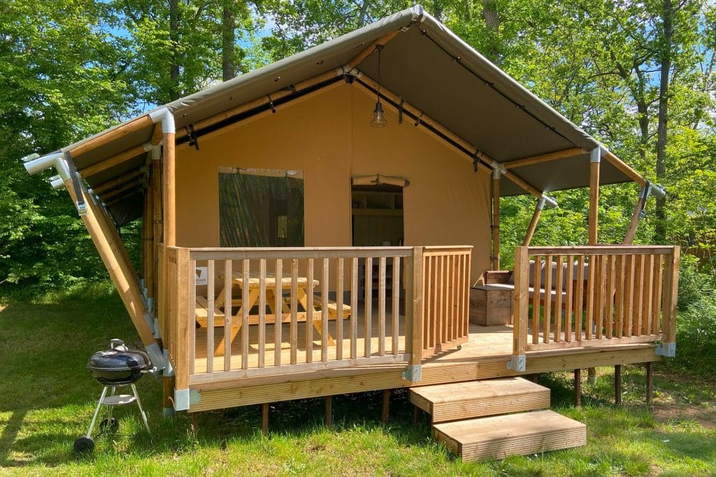 Camping Chateau De Chanteloup : Lodgeuluru Exterieur Header