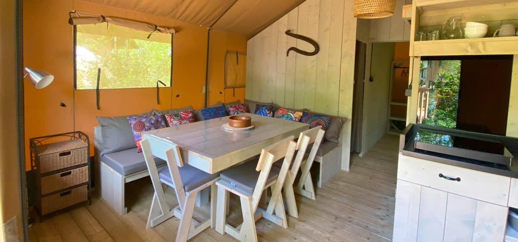 Camping Chateau De Chanteloup : Lodgeuluru Sejour Header