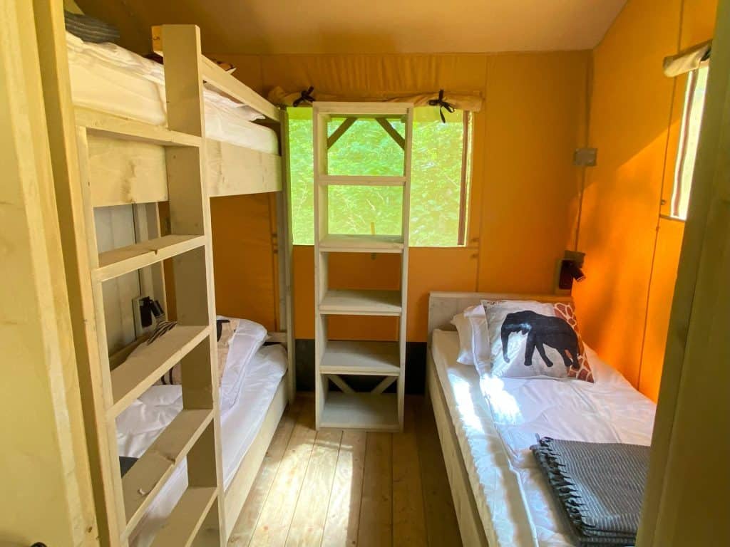 Camping Chateau De Chanteloup : Masaimara Chambre3lits3