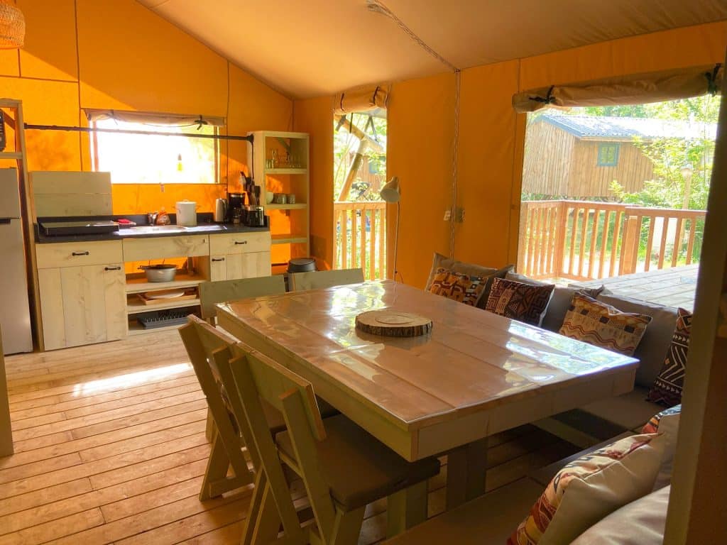 Camping Chateau De Chanteloup : Masaimara Sejour3