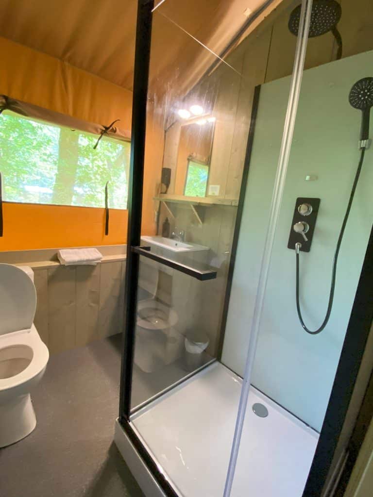 Camping Chateau De Chanteloup : Uluru Salledebain2