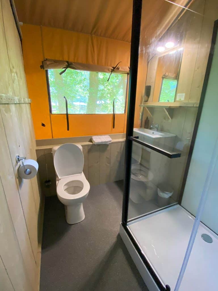 Camping Chateau De Chanteloup : Uluru Salledebain3
