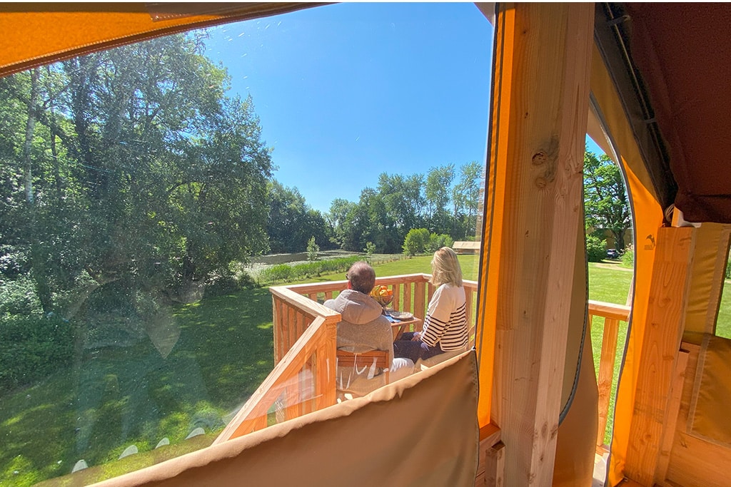 Camping Chateau De Chanteloup : Glampings Camping Pilotis Chateau De Chanteloup Images Blog Terrasse Haut Vue Chambre
