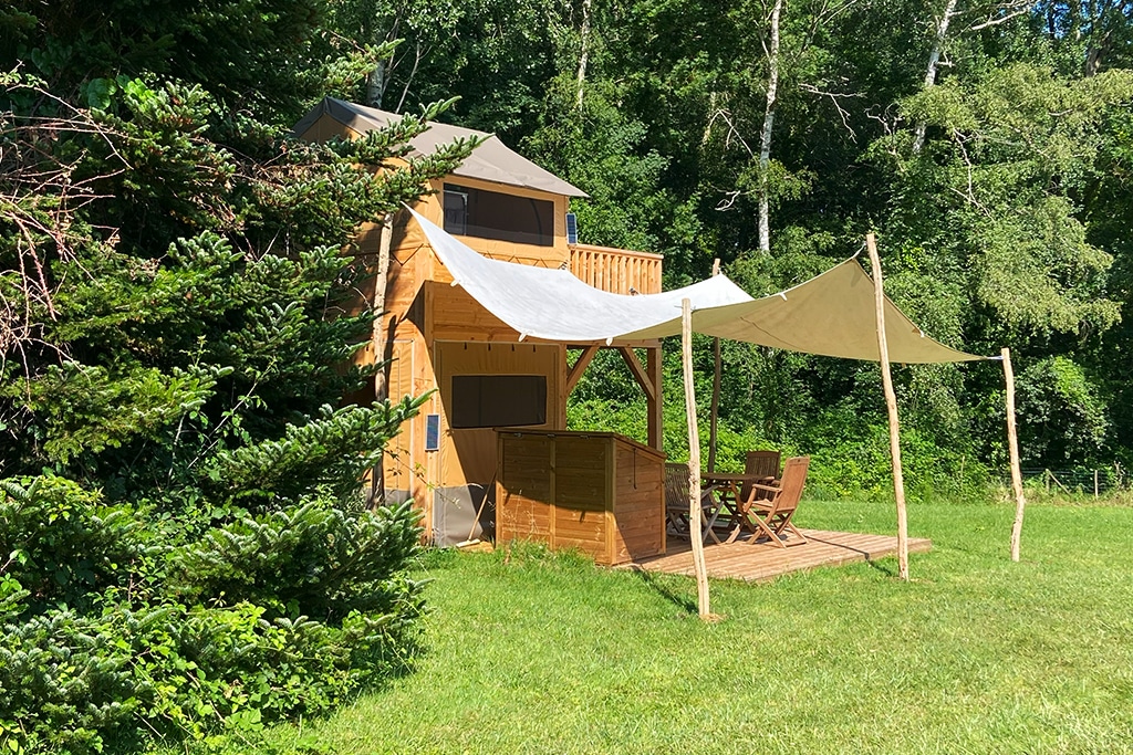 Camping Chateau De Chanteloup : Glampings Chateau De Chanteloup Vue Foret