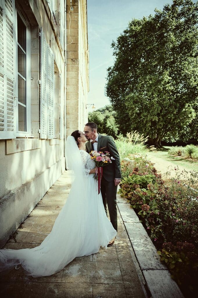 Camping 5 étoiles Château de Chanteloup : les mariés évènement mariage en septembre