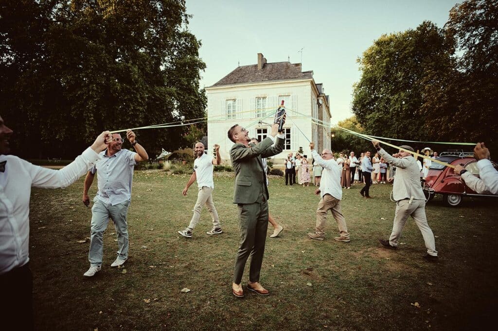 Camping 5 étoiles Château de Chanteloup : jeu espace chateau évènement mariage en septembre