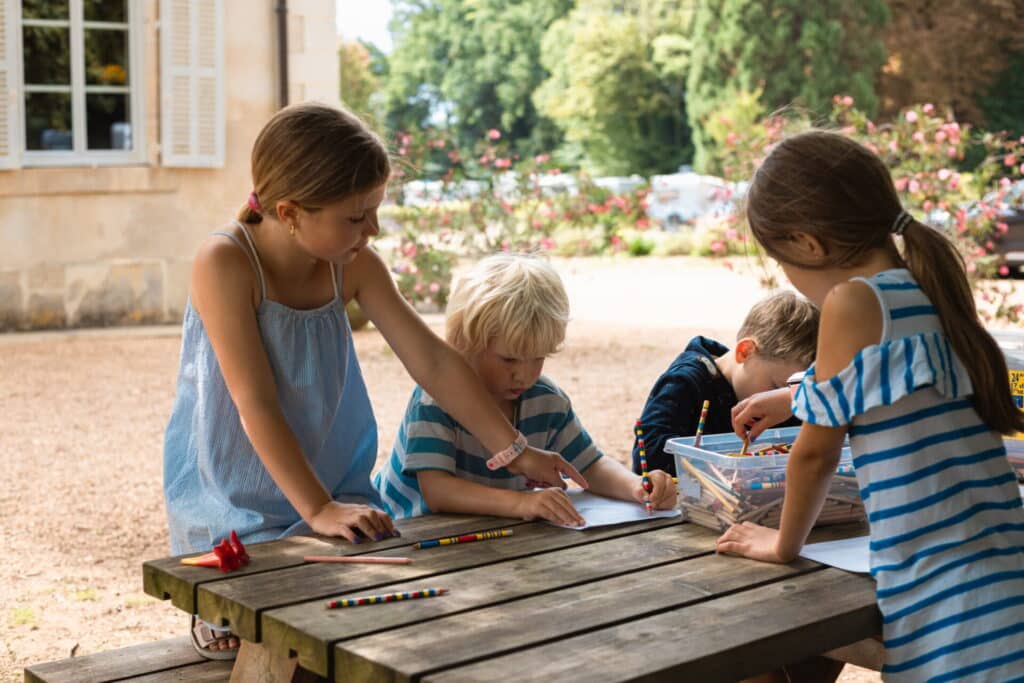 Camping 5 étoiles Château de Chanteloup : activite Kids Club
